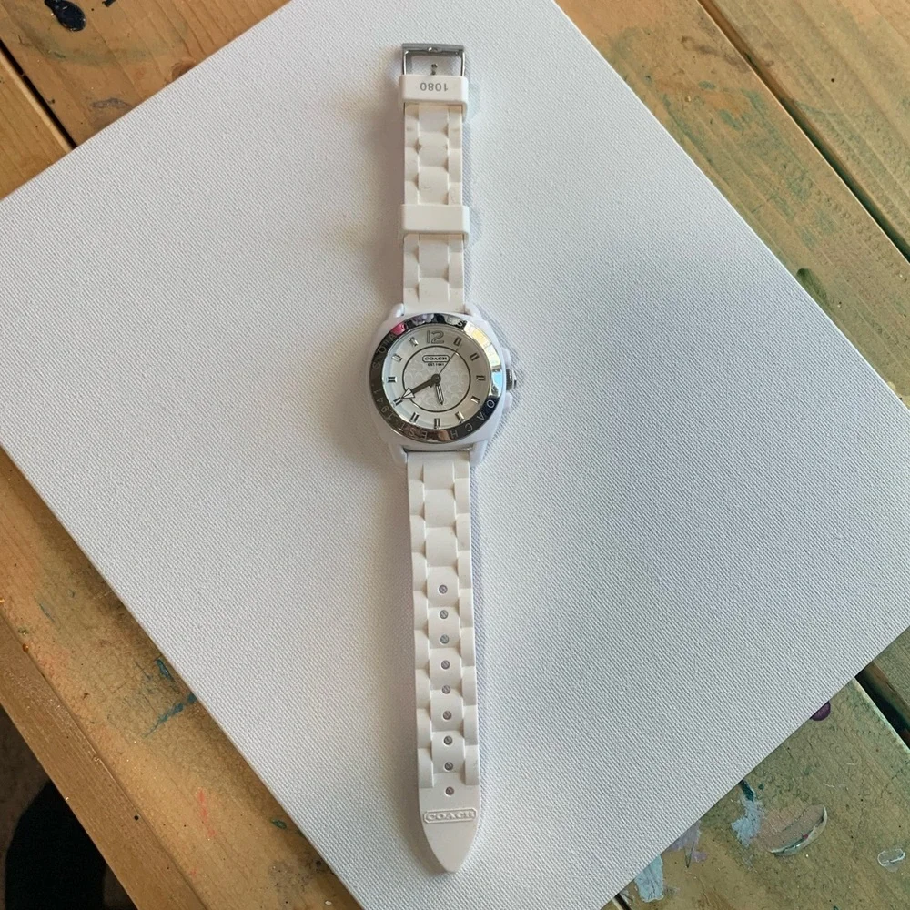 Coach Watch - Picture 2 of 4